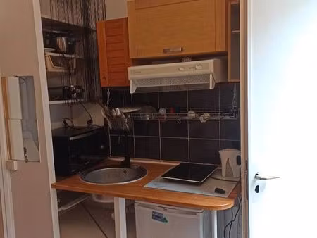 louer un studio rue courcelles 75008 paris