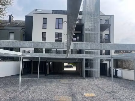 arlon – gare – parking extérieur sécurisé dans une résidence