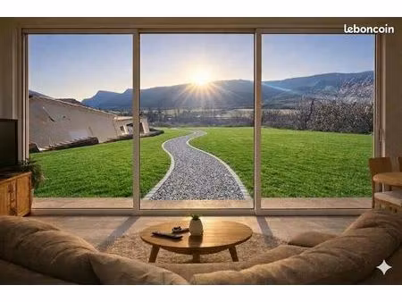 terrain 588 m² plein sud – vue magnifique – dossier 100% prêt (permis/g2/linky)