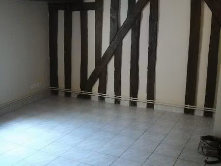 t2 50m2 bourges centre