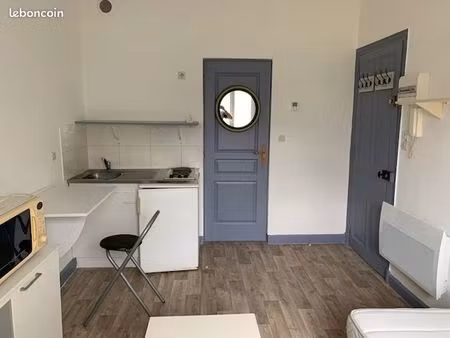 appartement studio meublé