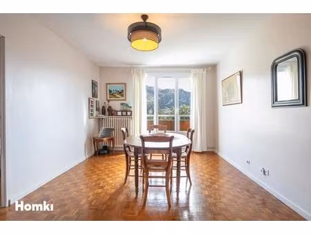 appartement t4 de 60 m2 à fontaine 38600  rue des buissonnées