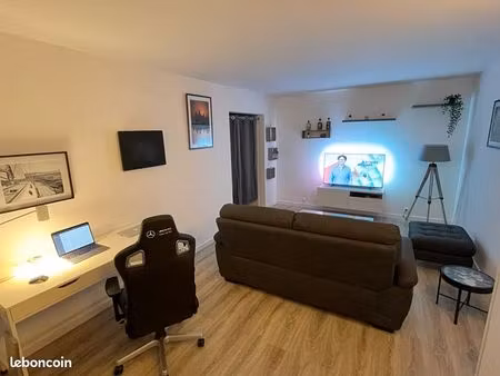 t1 en residence avec ascenseur- meublé & rénové