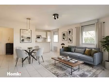 appartement t2 de 50 m2 à toulouse 31200  rue des bouquetins