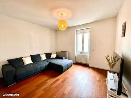 grand t2 centre valserhône – balcon – 2 min gare – idéal investisseur