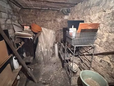 à vendre - cave 5 m2 - paris 20e (passage dieu)