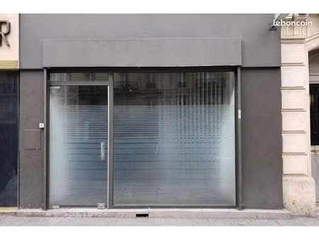 boutique/ location pure - 27 m² – rue monge