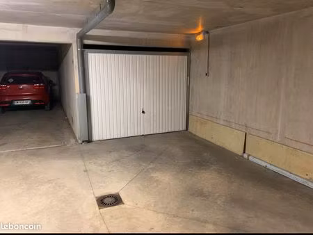 toujours disponible grand garage 135 avenue de pérouse 8 bld ferdinand de lesseps vendu lo