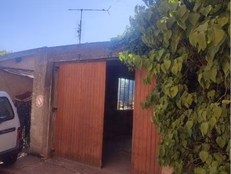 garage à louer secteur beluizon 25m2 avec fosse