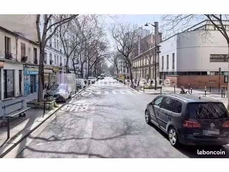 local commercial 48 m²