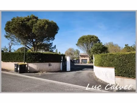 bondigoux (31) maison contemporaine + dépendance – piscine & grand terrain 371000€