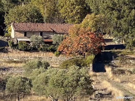 propriété 200 m² fayence