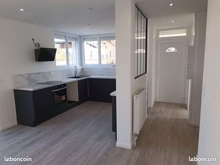 belle maison de 205 m2 rénovée à montluçon limite désertines