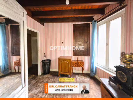 maison de 80 m²  l’ensemble sur 1106 m² de terrain :