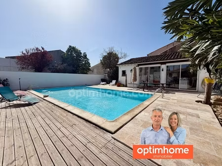 maison individuelle avec piscine et appartement indépendant