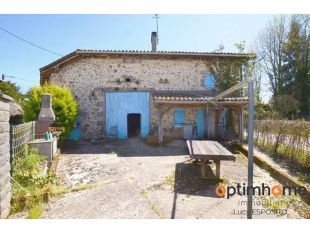 belle opportunité de rénovation au cœur de cheronnac !