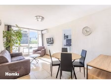 appartement t4 de 70 m2 à marseille 13012  avenue des cigalons