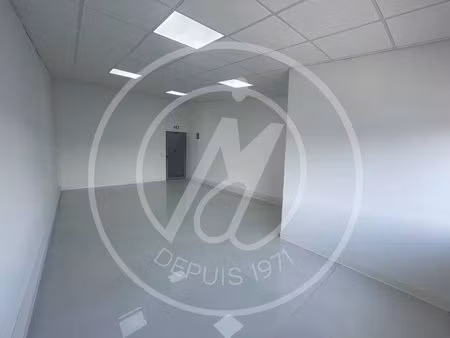 a louer local de bureau de 43m2 à jarry