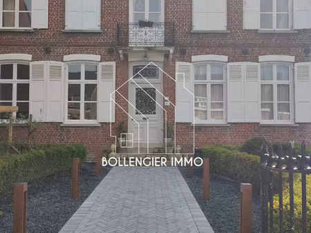 belle maison bourgeoise louée meublée