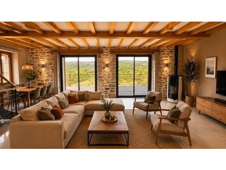 maison en pierres de 140 m² avec vue panoramique sur najac