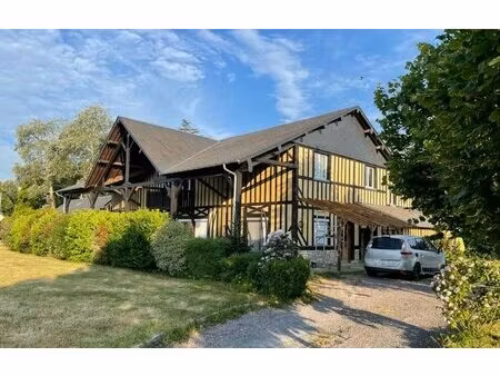 maison de 10 pièces avec terrain de 3210 m² à st cyr du ronceray