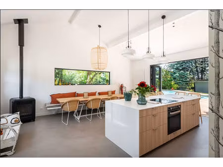 maison 7 pièces rénovée et meublée - dpe b -saint didier au mont d or