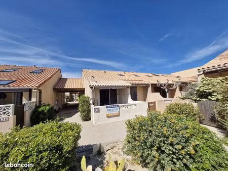 villa 1 pièce 25 m²