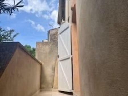 jolie maison de village