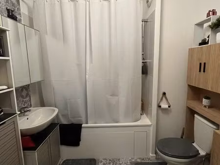 appartement 40m2 et parking fermé