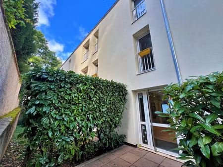 nancy / qartier cours leopold : spacieux appartement f2 en s