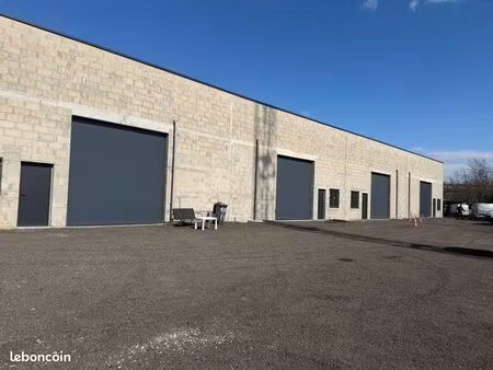 local commercial neuf 240m2 grigny/rhone