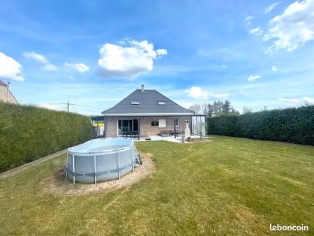 pavillon 6 pièces 130 m²