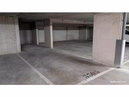 parking cergy