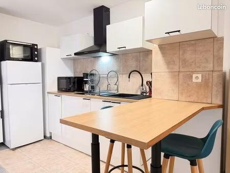 studio 25 m² meublé – disponible immédiatement