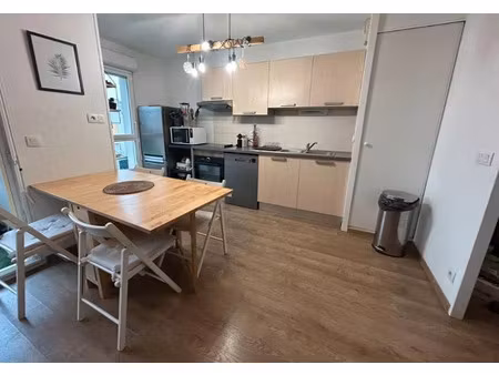 location appartement 3 pièces 65 m² à bruges (33520)