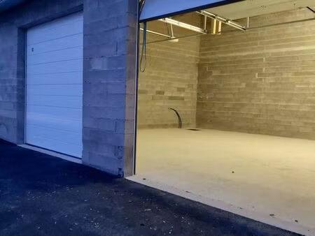 ? local professionnel / particulier