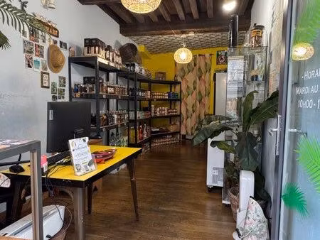 local à louer rue pasteur - dispo mi-mai