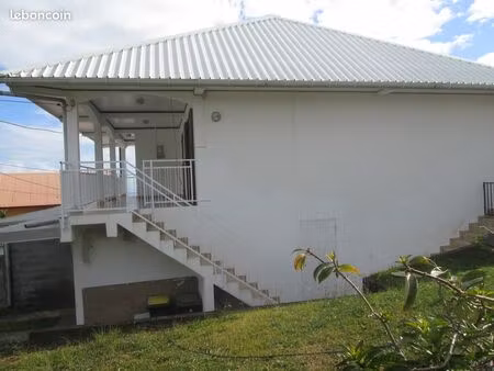 a louer maison au tampon