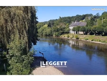 maison 8 pièces 240 m²