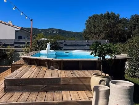 villa 4 pièces 105 m²