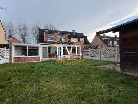 maison 5 pièces 130m²