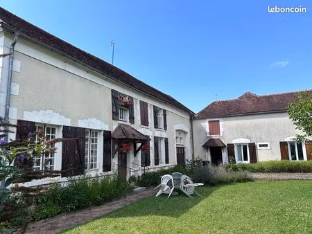 maison à saint georges sur baulche