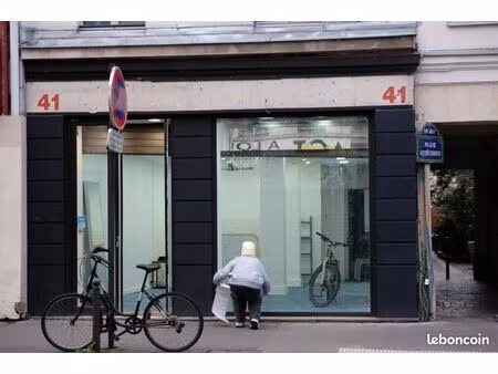 alimentation  épicerie  fleuriste  opticien  primeur 52 m² paris 10ème