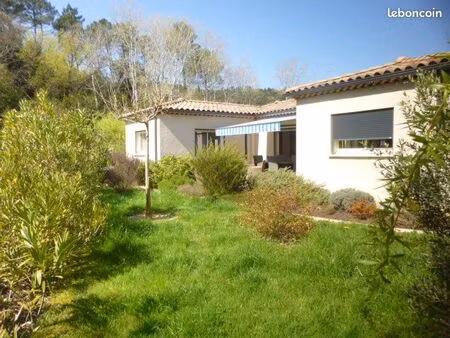 maison récente - plein pied - 2018 - 92 m2 habitables - exposée sud verdure - hors lotisse