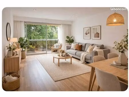 appt devant le lac de christus