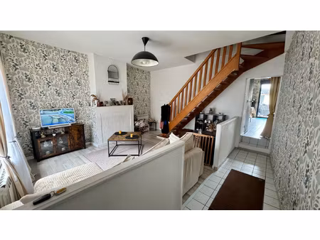 maison mitoyenne 2 chambres