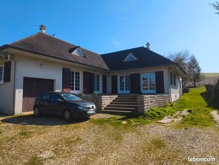 charmante maison familiale avec grand terrain arboré – cadre paisible et recherché