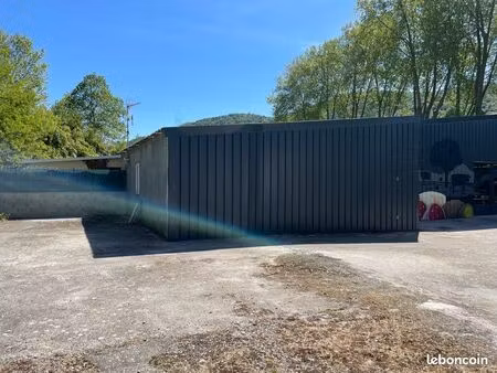 local pour divers activités