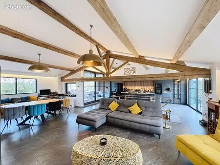 propriété d'exception - rénovation complète en 2024- un bien rare alliant qualité de vie  