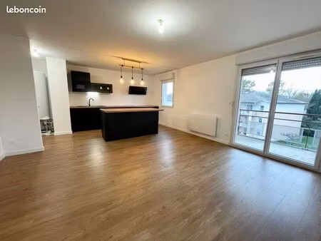 appartement 3 pièces 63 m2